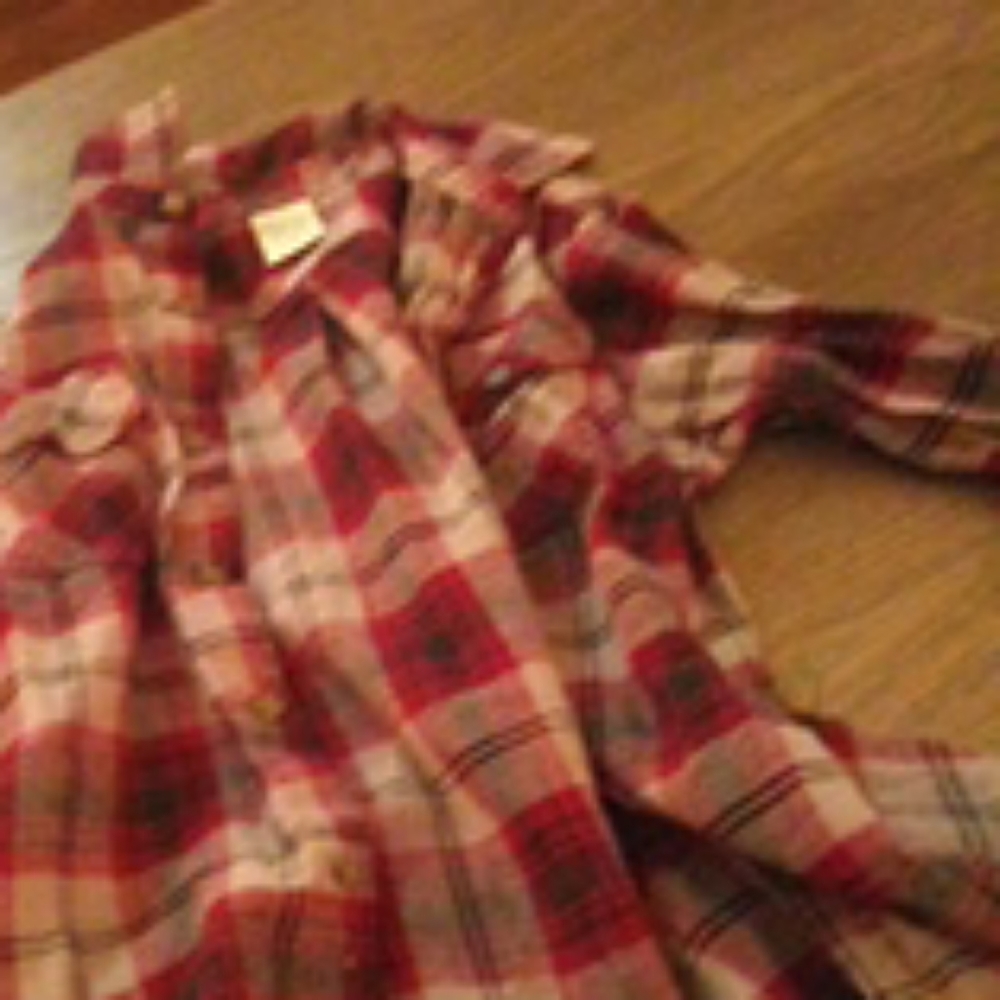 Shirt - Picture 2 of 2
